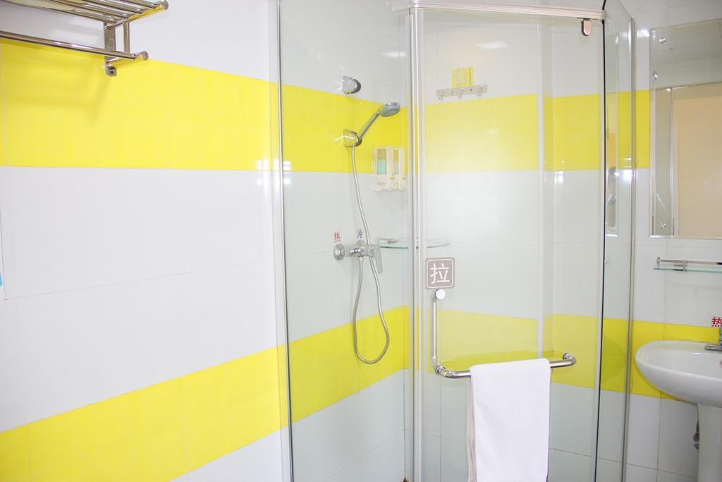7 Days Inn Heze Mudan Road Branch المظهر الخارجي الصورة
